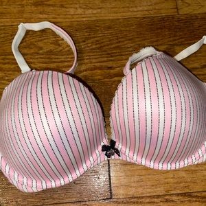 Victoria Secret Bra 38C